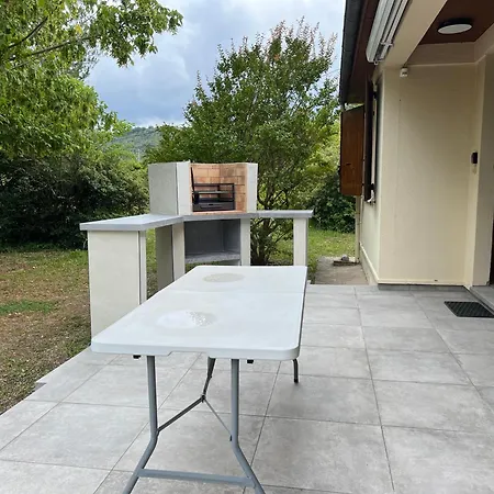 Holiday home Maison Aux Massots